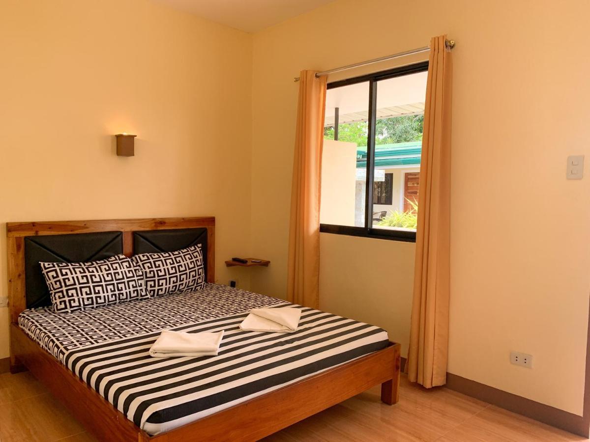 Midnite Inn Panglao City Exterior foto